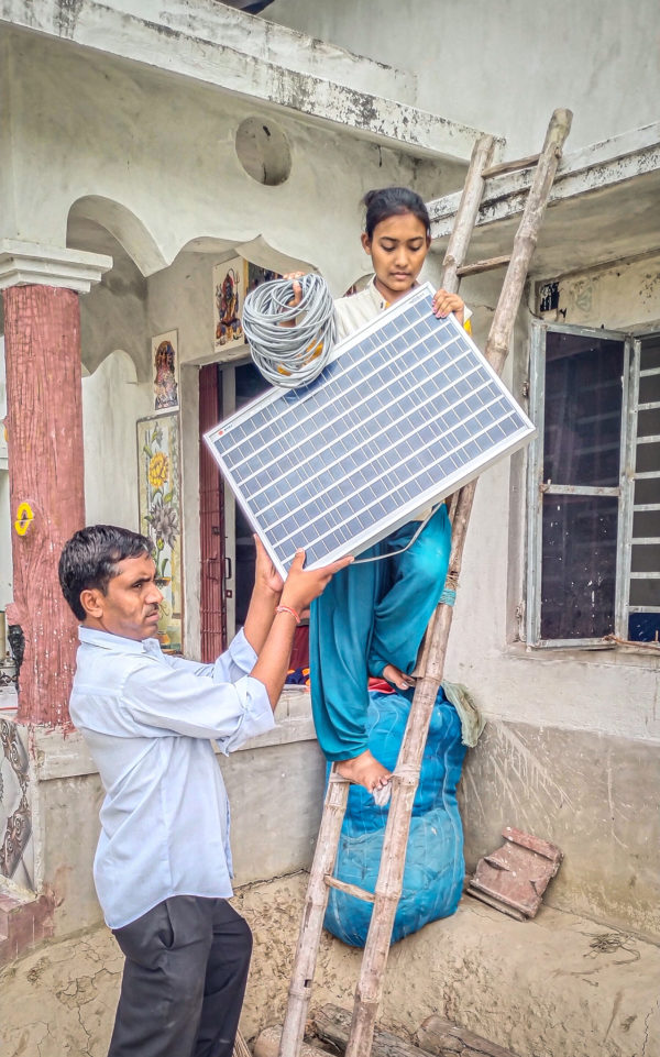 india women solar mama